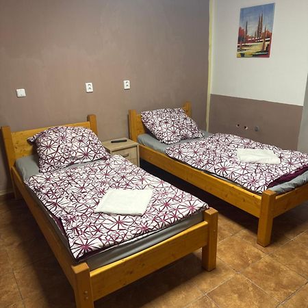 Apartamento Abc Unhošť Exterior foto