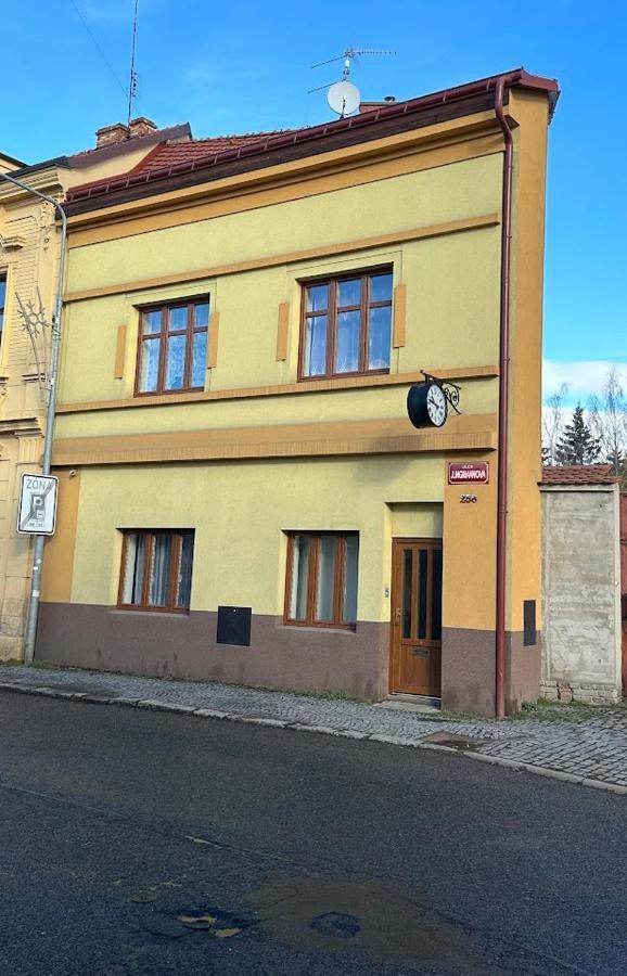 Apartamento Abc Unhošť Exterior foto